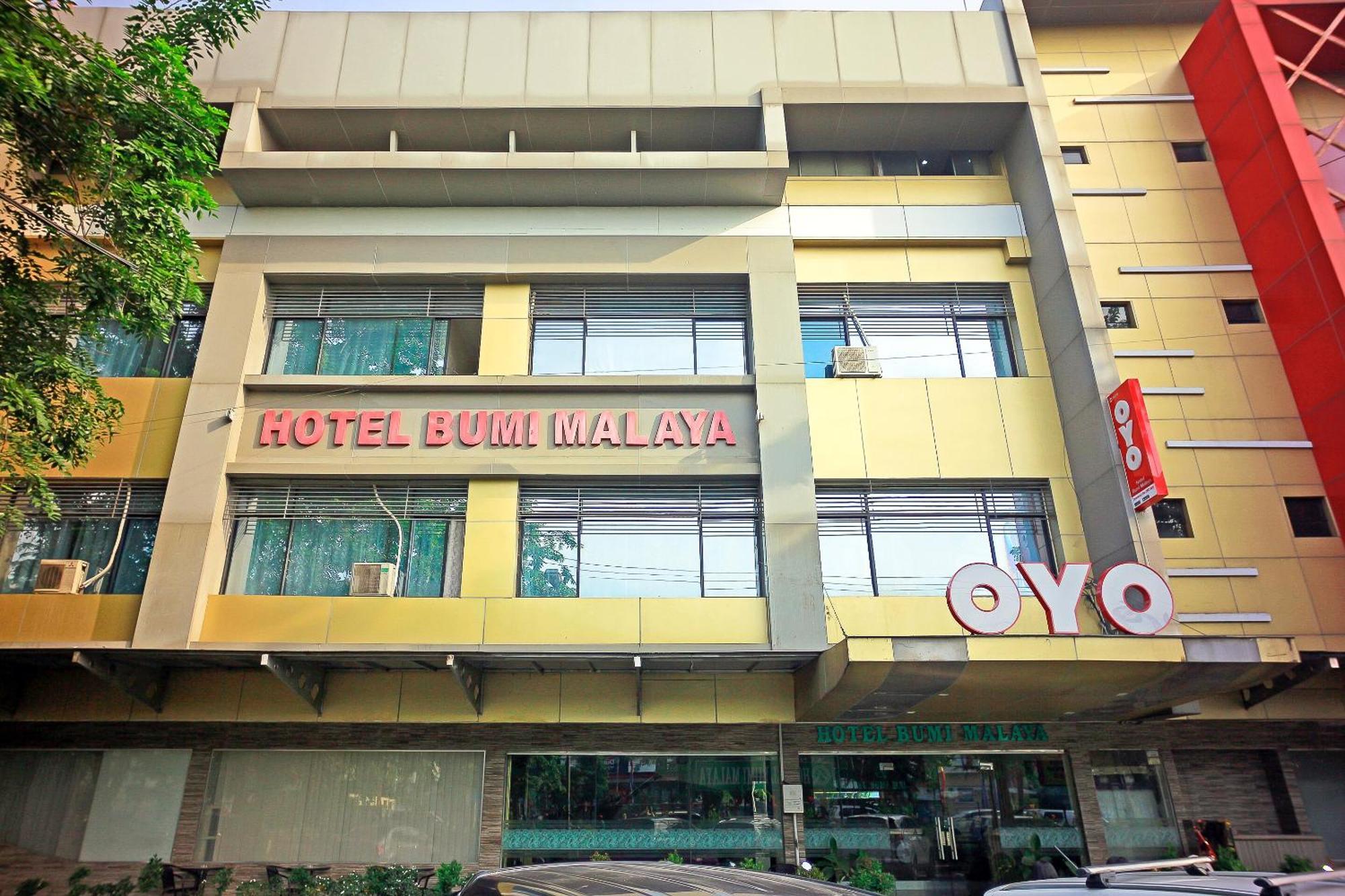 Oyo 1009 Hotel Bumi Malaya Medan Luaran gambar