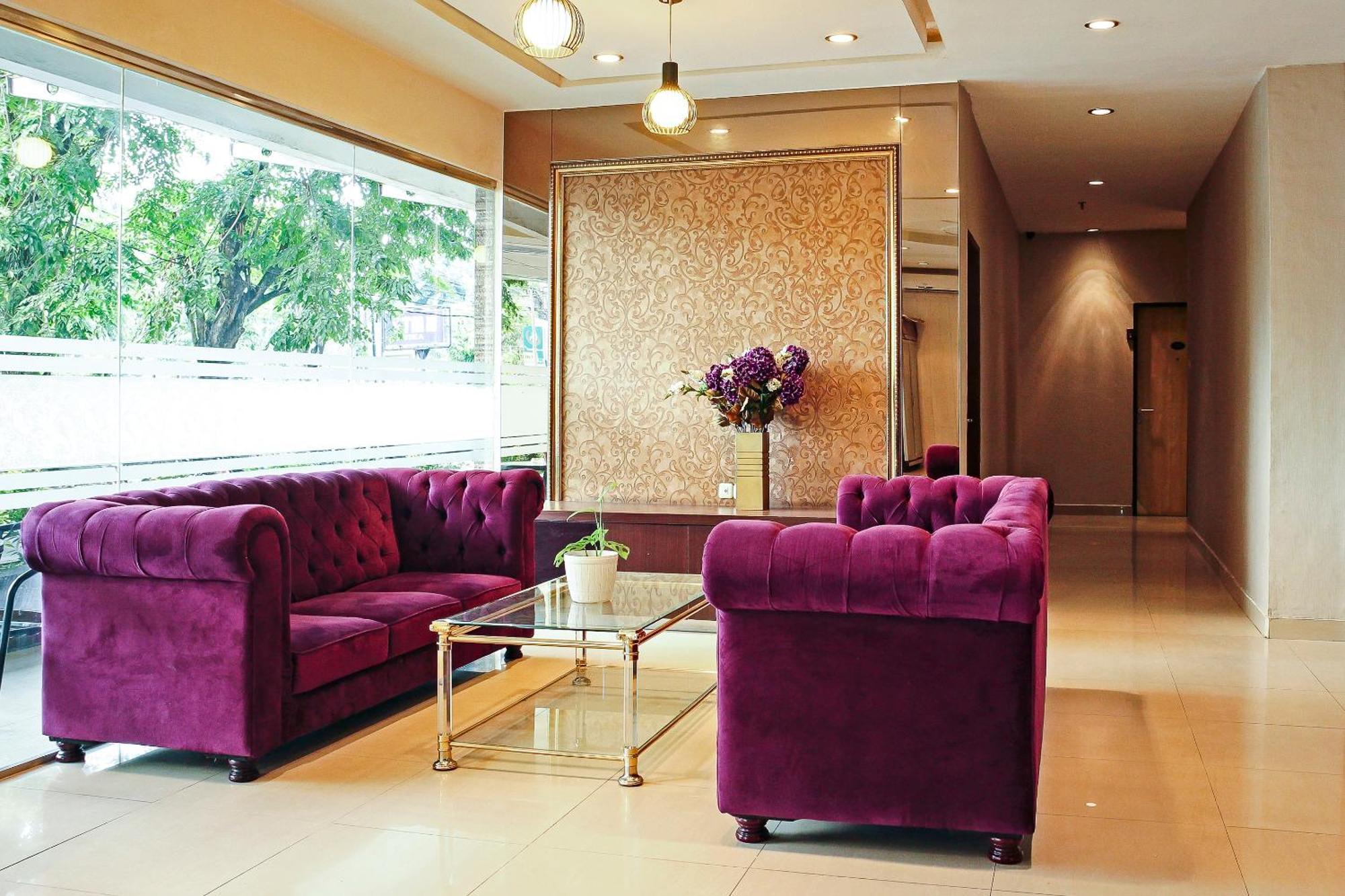 Oyo 1009 Hotel Bumi Malaya Medan Luaran gambar